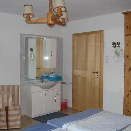 Haus Hofer Hedwig Und Andreas Apartamento Pfarrwerfen